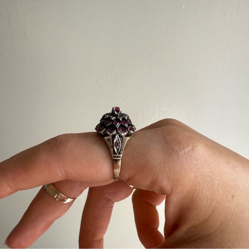 Thai Ruby Ring - Picture 4 of 7